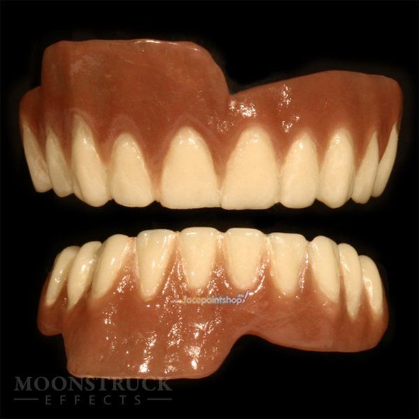 Moonstruck Lareth Teeth