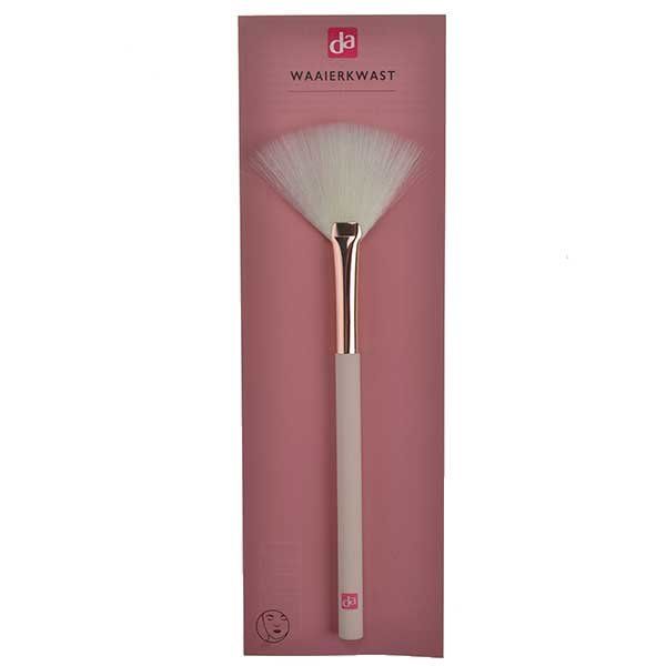 Brosse à éventail